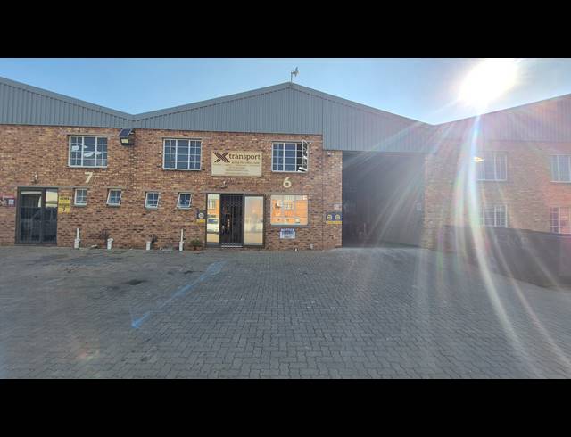 280M² FACTORY FOR SALE IN ANDERBOLT